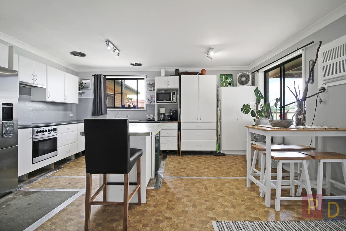 27 O'Halloran Avenue, Singleton NSW 2330, Singleton - Thumbnail 3