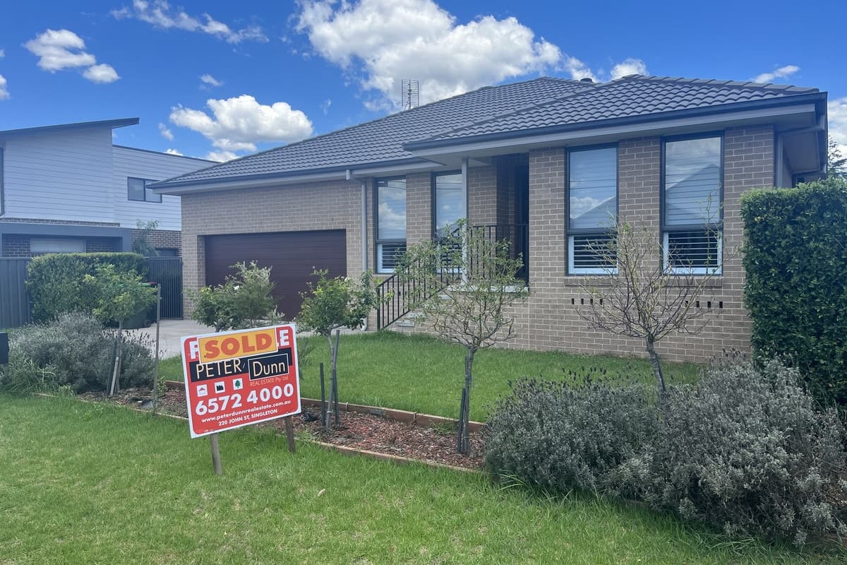 17a Cranston Avenue West, Singleton NSW 2330, Singleton - Image 1