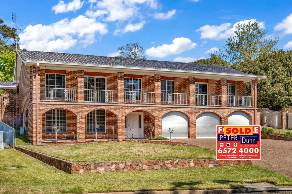 4 Lloyd Jones Drive, Singleton NSW 2330, Singleton - Image 1