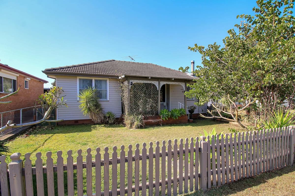 20 Orchard Avenue, SINGLETON NSW 2330, Singleton - Thumbnail 2