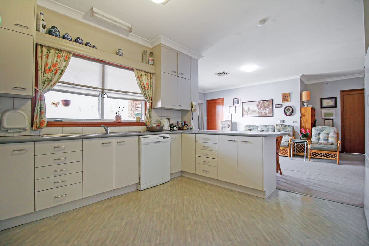 14 Grainger Crescent, Singleton NSW 2330, Singleton - Thumbnail 4