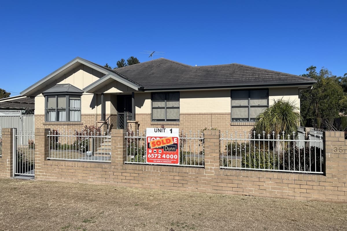 1 / 35 Kennedy Street, Singleton NSW 2330, Singleton - Image 1