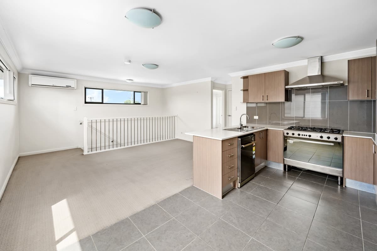 1 / 10a Kelso Street, Singleton NSW 2330, Singleton - Thumbnail 2