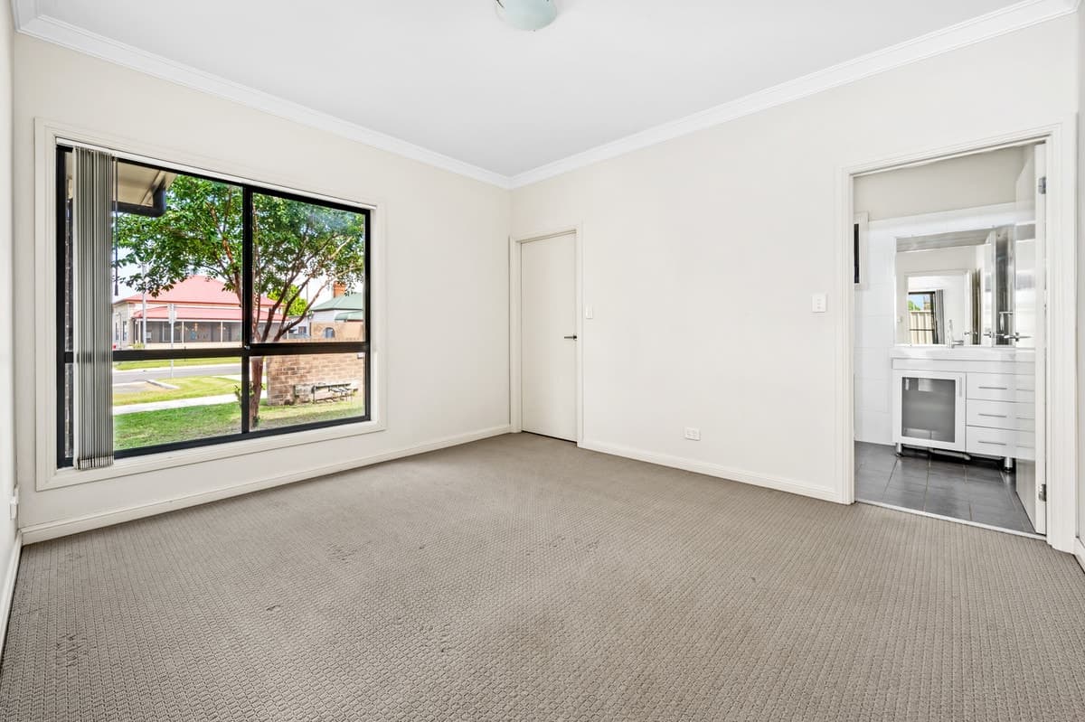 1 / 10a Kelso Street, Singleton NSW 2330, Singleton - Thumbnail 4