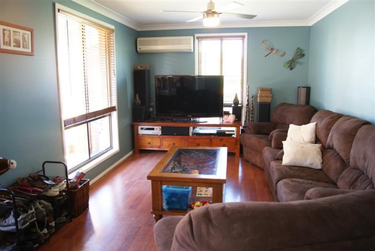 15 Cassandra Close, SINGLETON NSW 2330, Singleton - Thumbnail 2