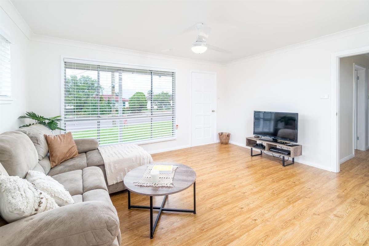 8 Lawson Avenue, SINGLETON NSW 2330, Singleton - Thumbnail 7
