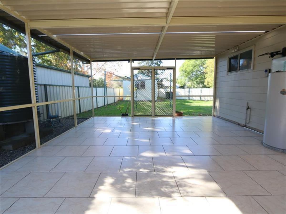 6 Boundary Street, SINGLETON NSW 2330, Singleton - Thumbnail 2