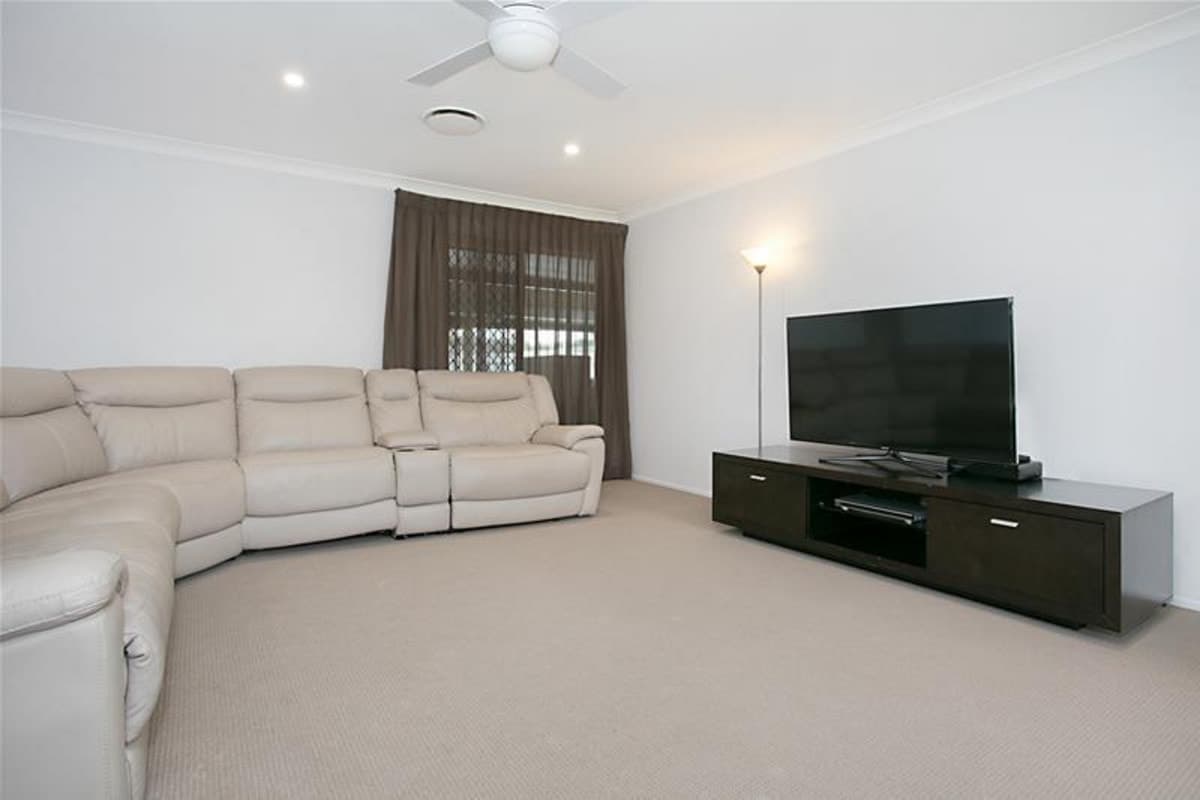 127 Gardner Circuit, SINGLETON NSW 2330, Singleton - Thumbnail 3