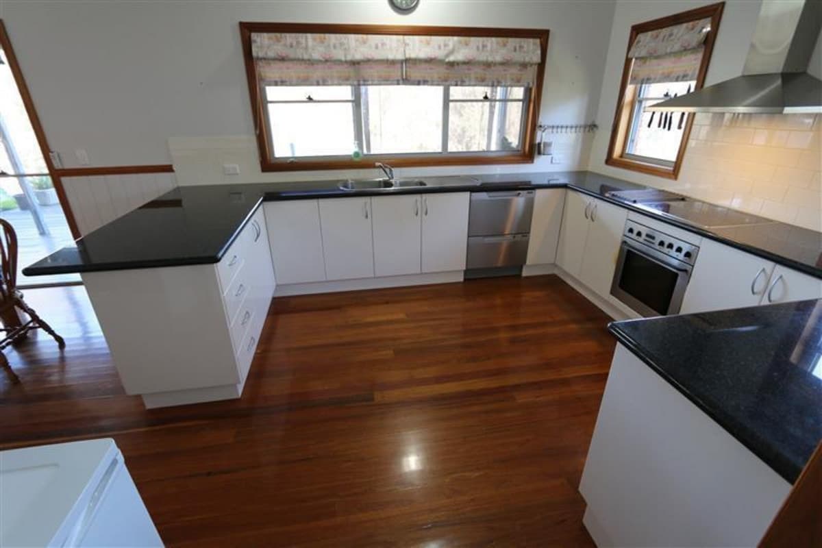 5 Morris Road, SINGLETON NSW 2330, Singleton - Thumbnail 5