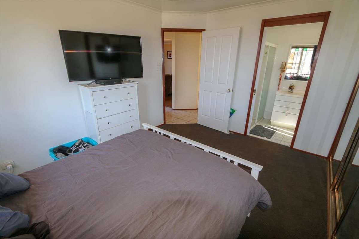 128 Gardner Circuit, SINGLETON NSW 2330, Singleton - Thumbnail 5