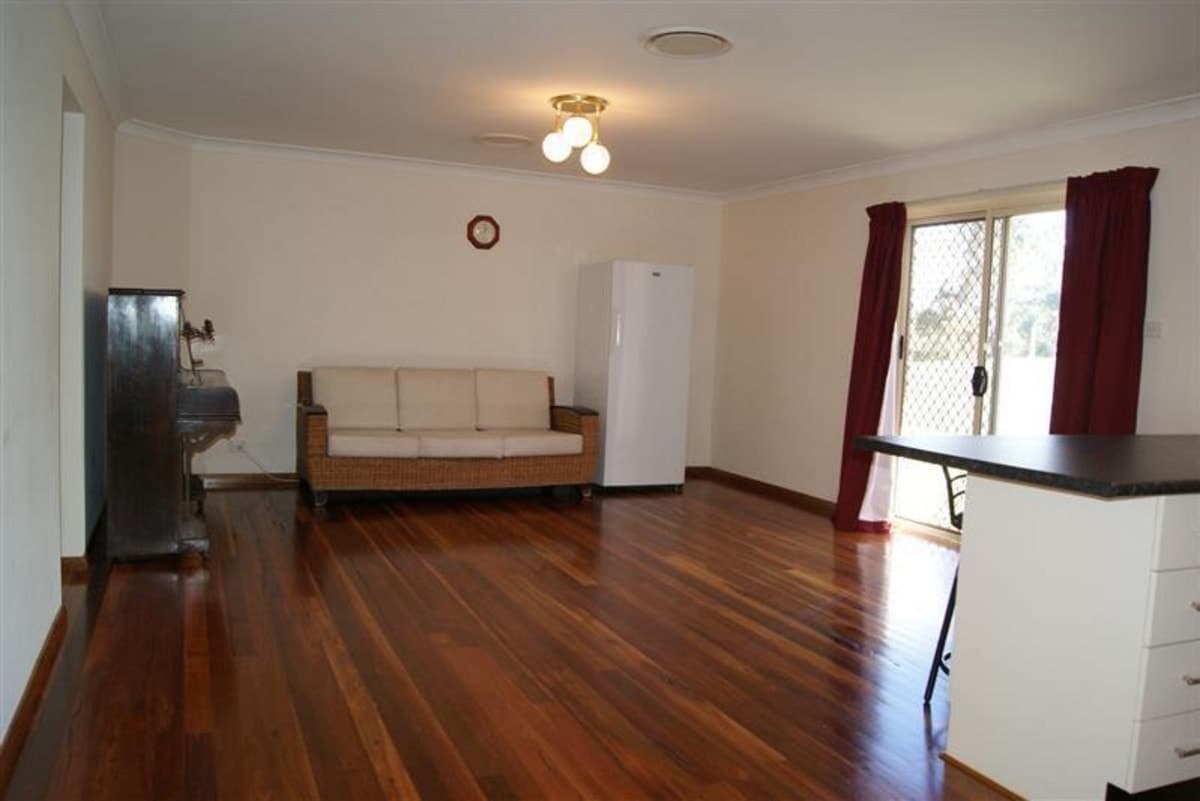 3 Berry Place, SINGLETON NSW 2330, Singleton - Thumbnail 5