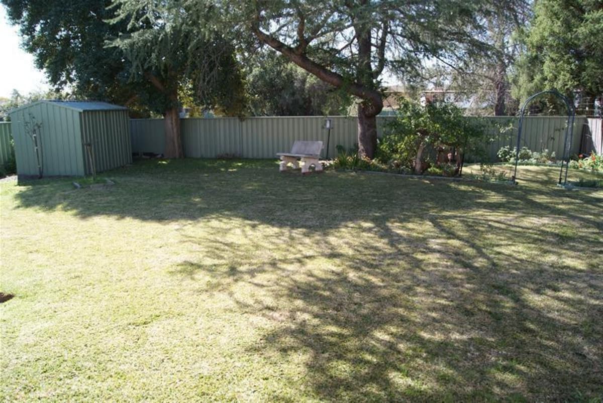 24 Howe Street, SINGLETON NSW 2330, Singleton - Thumbnail 4