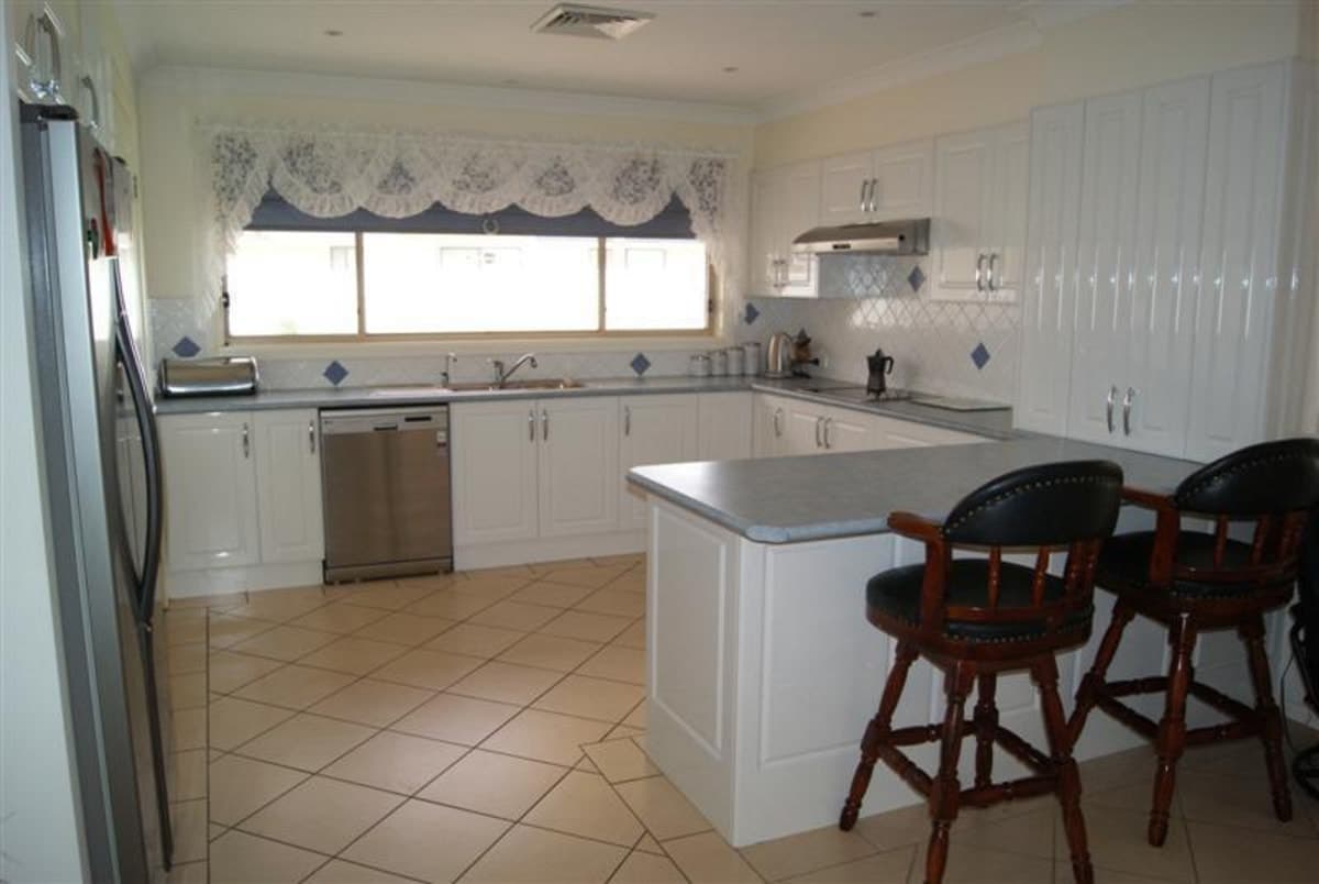 106 Casey Drive, SINGLETON NSW 2330, Singleton - Thumbnail 5
