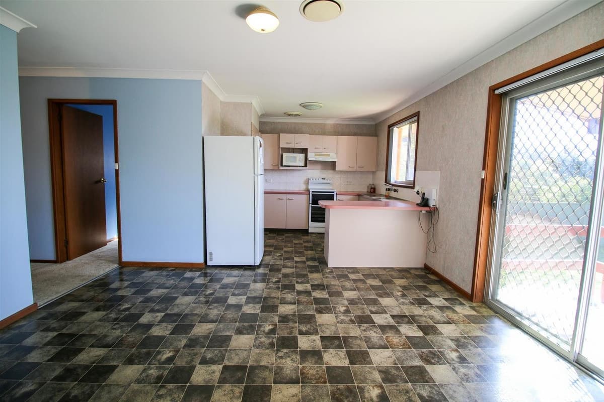 20 Brucedale Avenue, SINGLETON NSW 2330, Singleton - Thumbnail 3