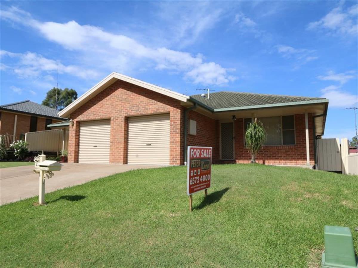 2 / 6 Falkiner Crescent, SINGLETON NSW 2330, Singleton - Image 1
