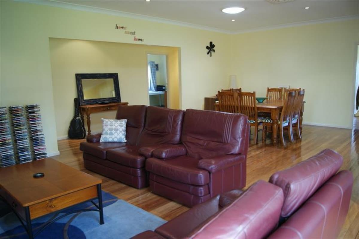 2 Gentle Close, SINGLETON NSW 2330, Singleton - Thumbnail 6