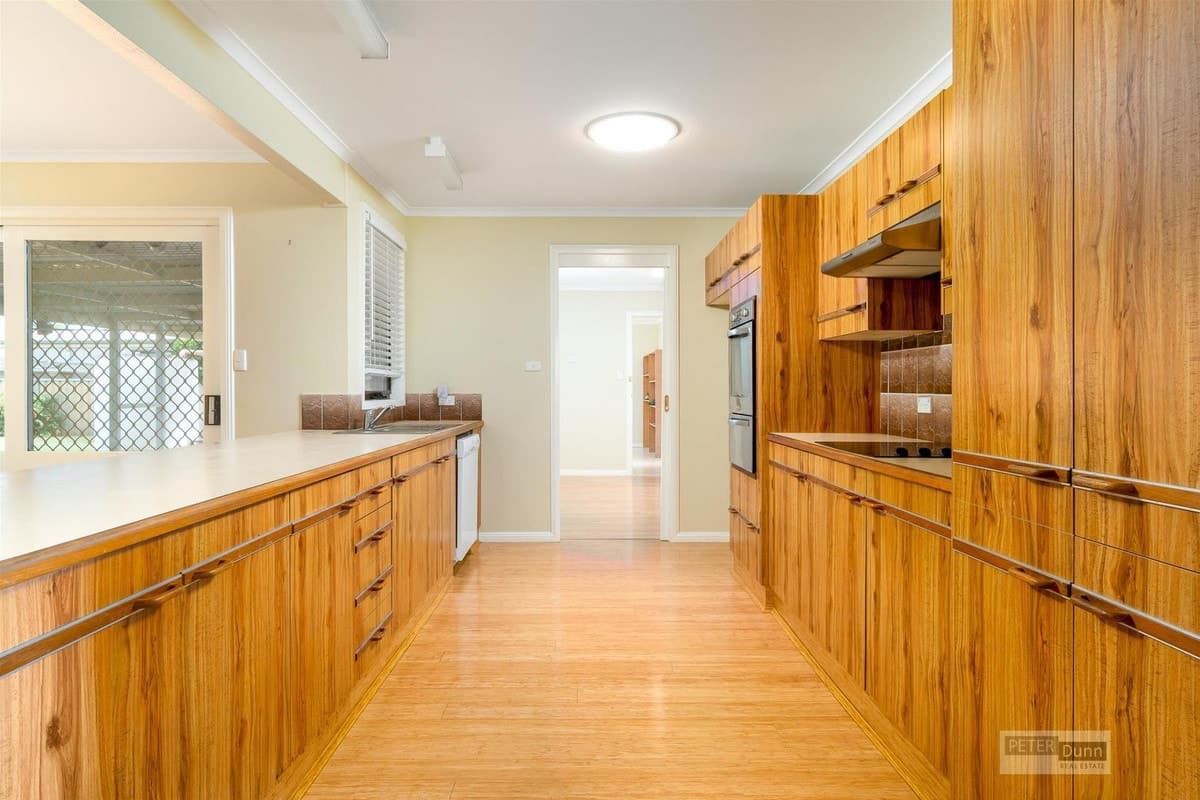 15 Wilmot Place, SINGLETON NSW 2330, Singleton - Thumbnail 3