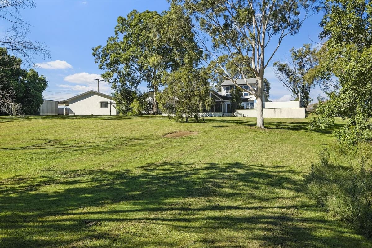 225A Bridgman Road, SINGLETON NSW 2330, Singleton - Thumbnail 4