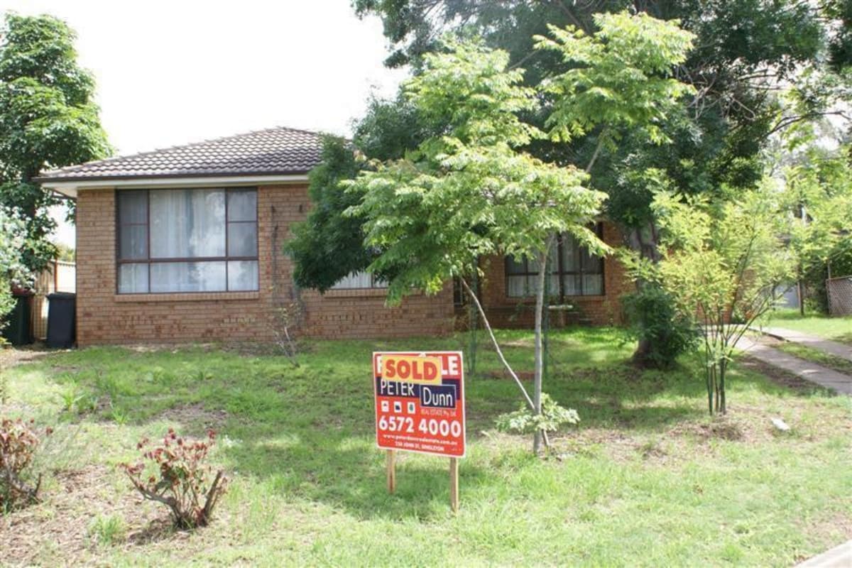 3 Bedroom..cul, Singleton - Image 1