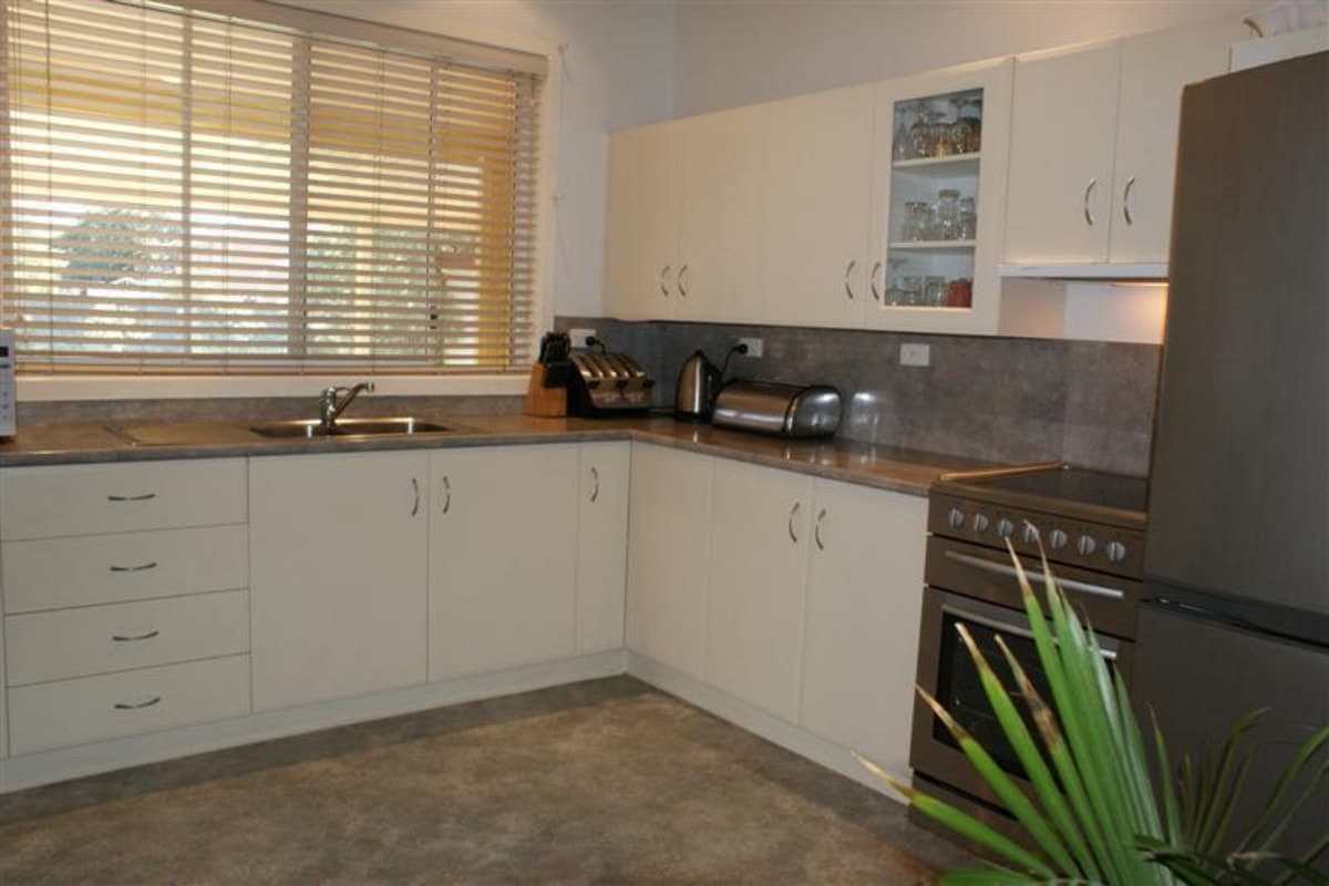 27 Bathurst Street, SINGLETON NSW 2330, Singleton - Thumbnail 3