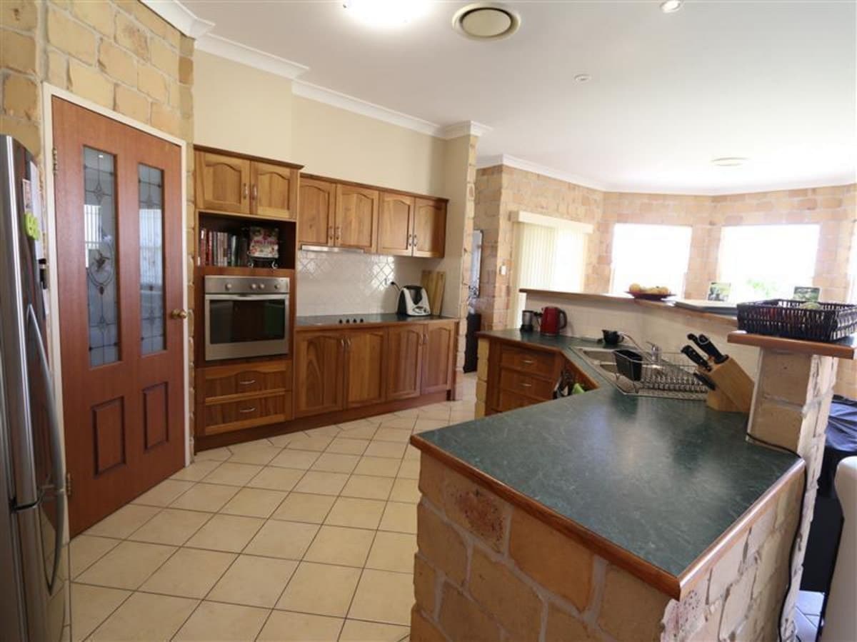 75 Bridgman Road, SINGLETON NSW 2330, Singleton - Thumbnail 2
