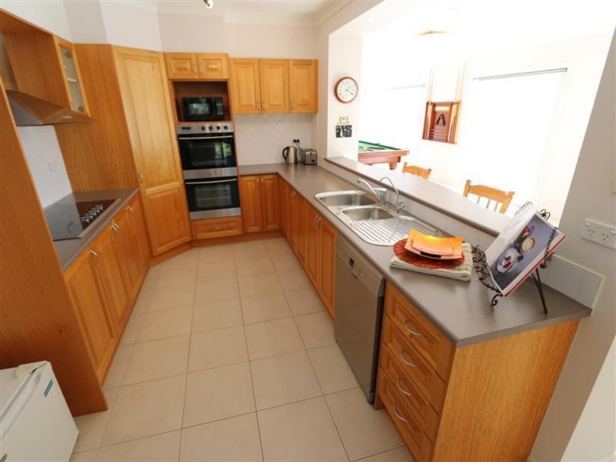 4 Clydesdale Close, SINGLETON NSW 2330, Singleton - Thumbnail 5