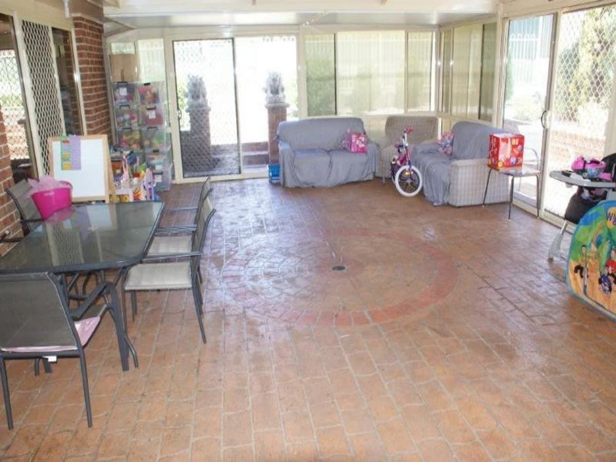 30 Robinson Way, SINGLETON HEIGHTS NSW 2330, Singleton Heights - Thumbnail 2
