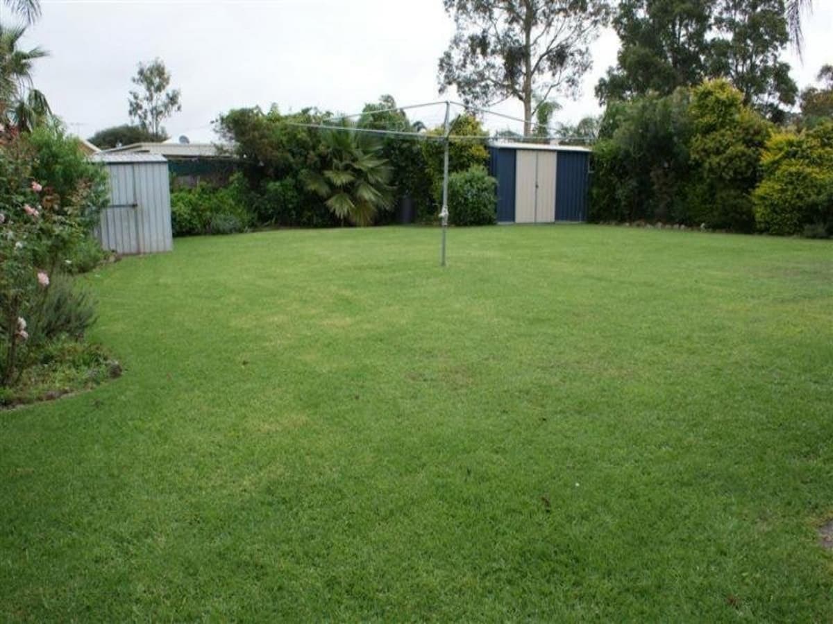 32 Henry Drive, SINGLETON NSW 2330, Singleton - Thumbnail 3