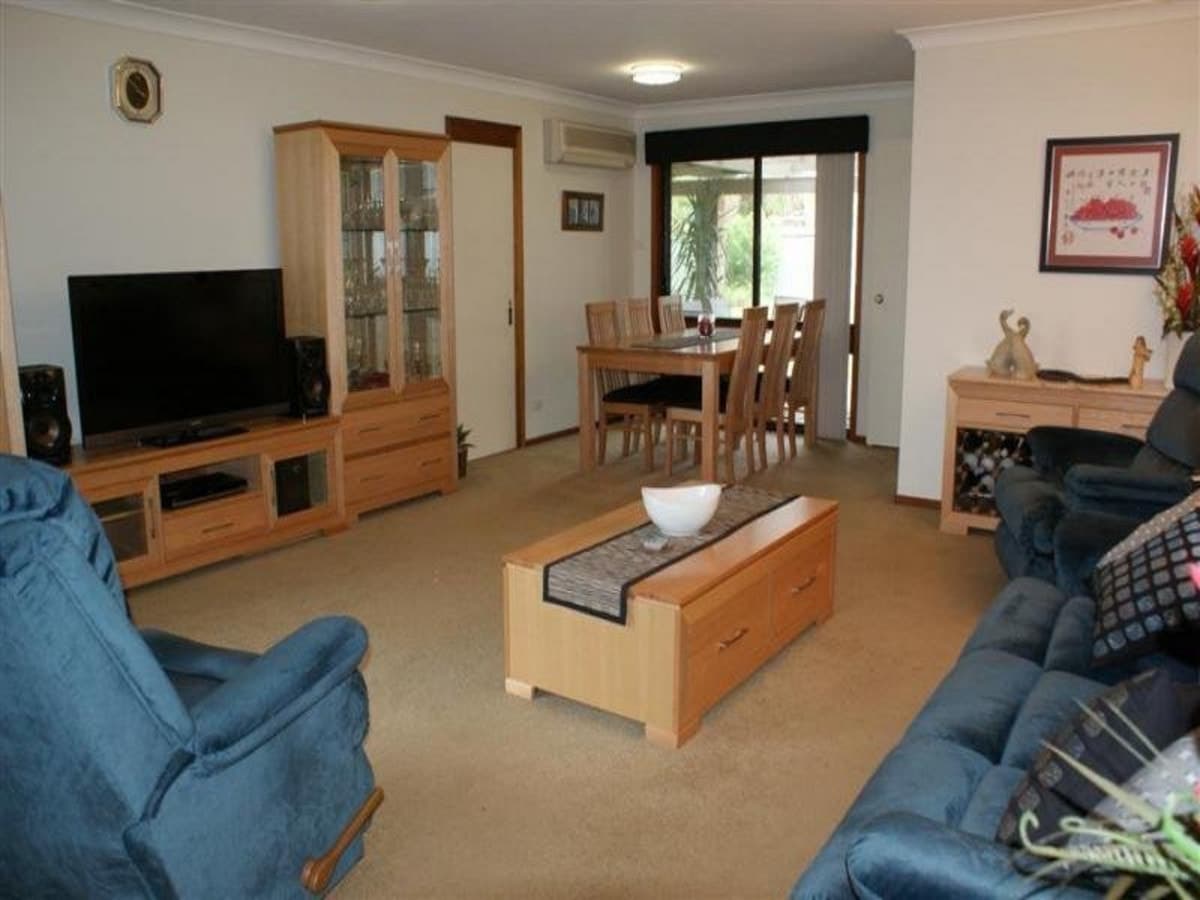 32 Henry Drive, SINGLETON NSW 2330, Singleton - Thumbnail 4