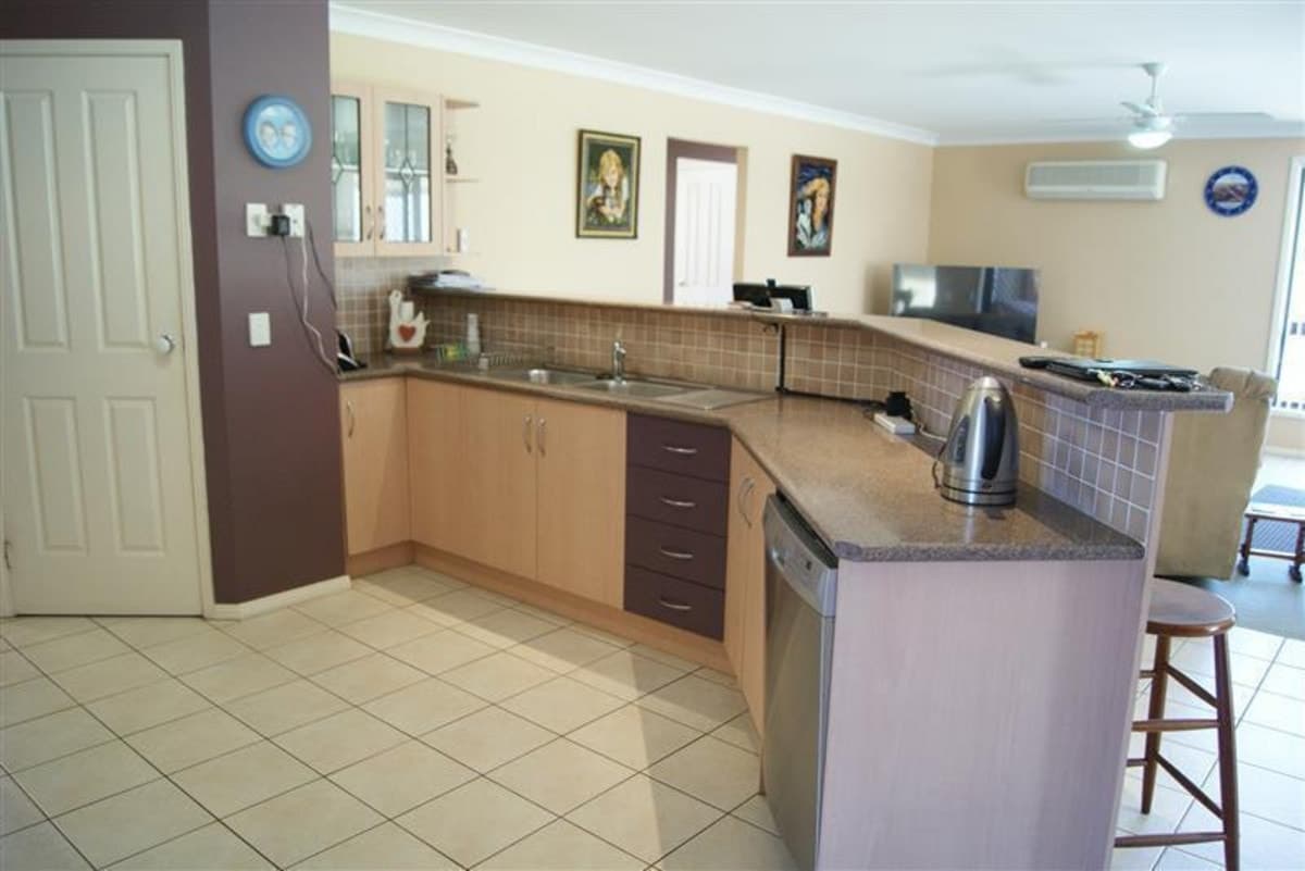 9 The Grove, SINGLETON NSW 2330, Singleton - Thumbnail 2