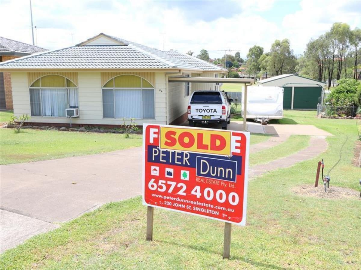 44 Lawson Avenue, SINGLETON NSW 2330, Singleton - Image 1