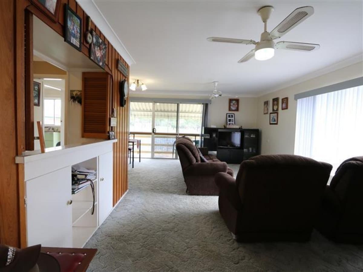 44 Lawson Avenue, SINGLETON NSW 2330, Singleton - Thumbnail 4