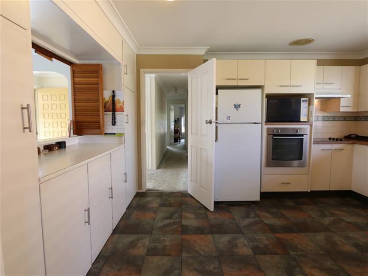 44 Lawson Avenue, SINGLETON NSW 2330, Singleton - Thumbnail 7