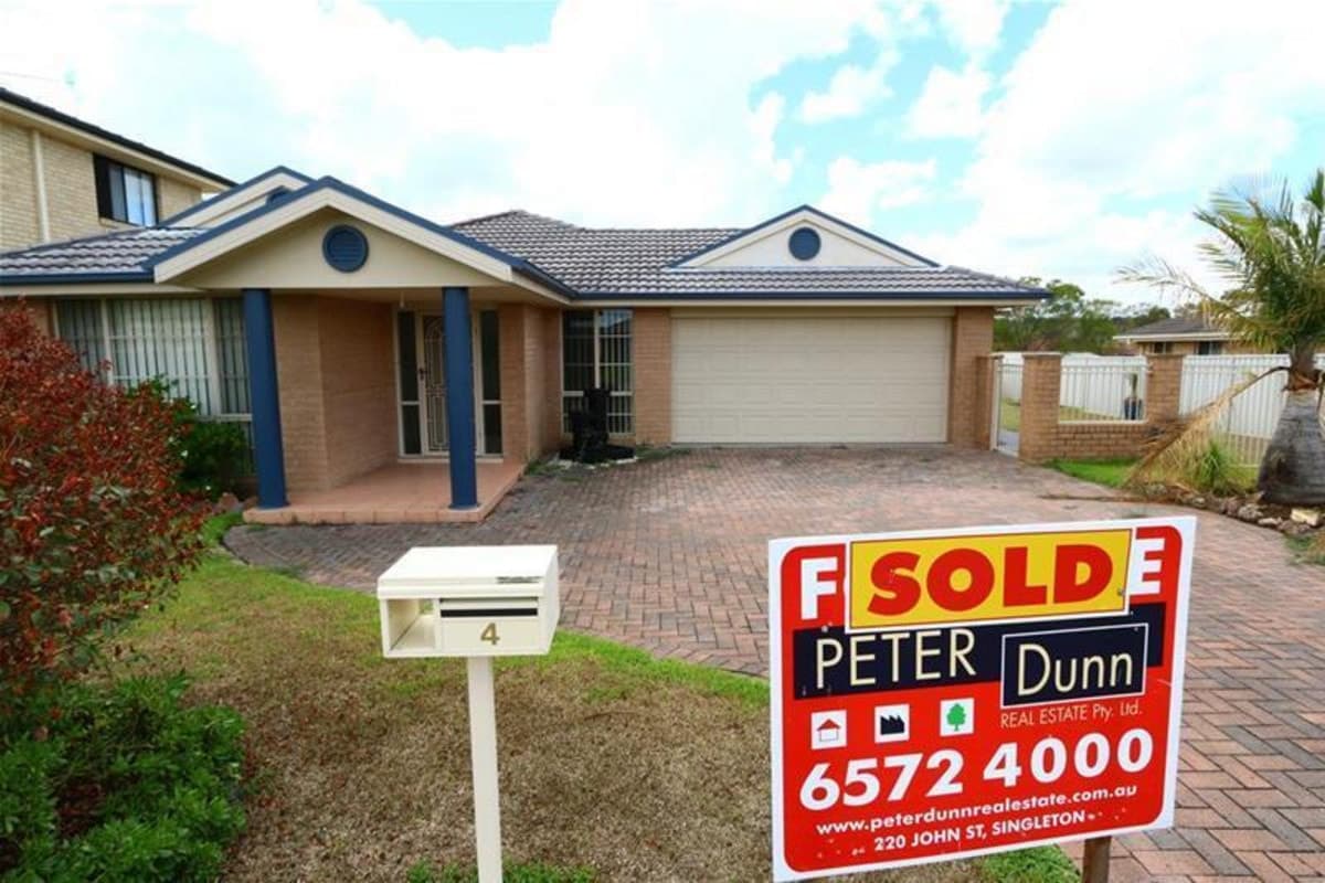 4 Grande Close, SINGLETON NSW 2330, Singleton - Image 1