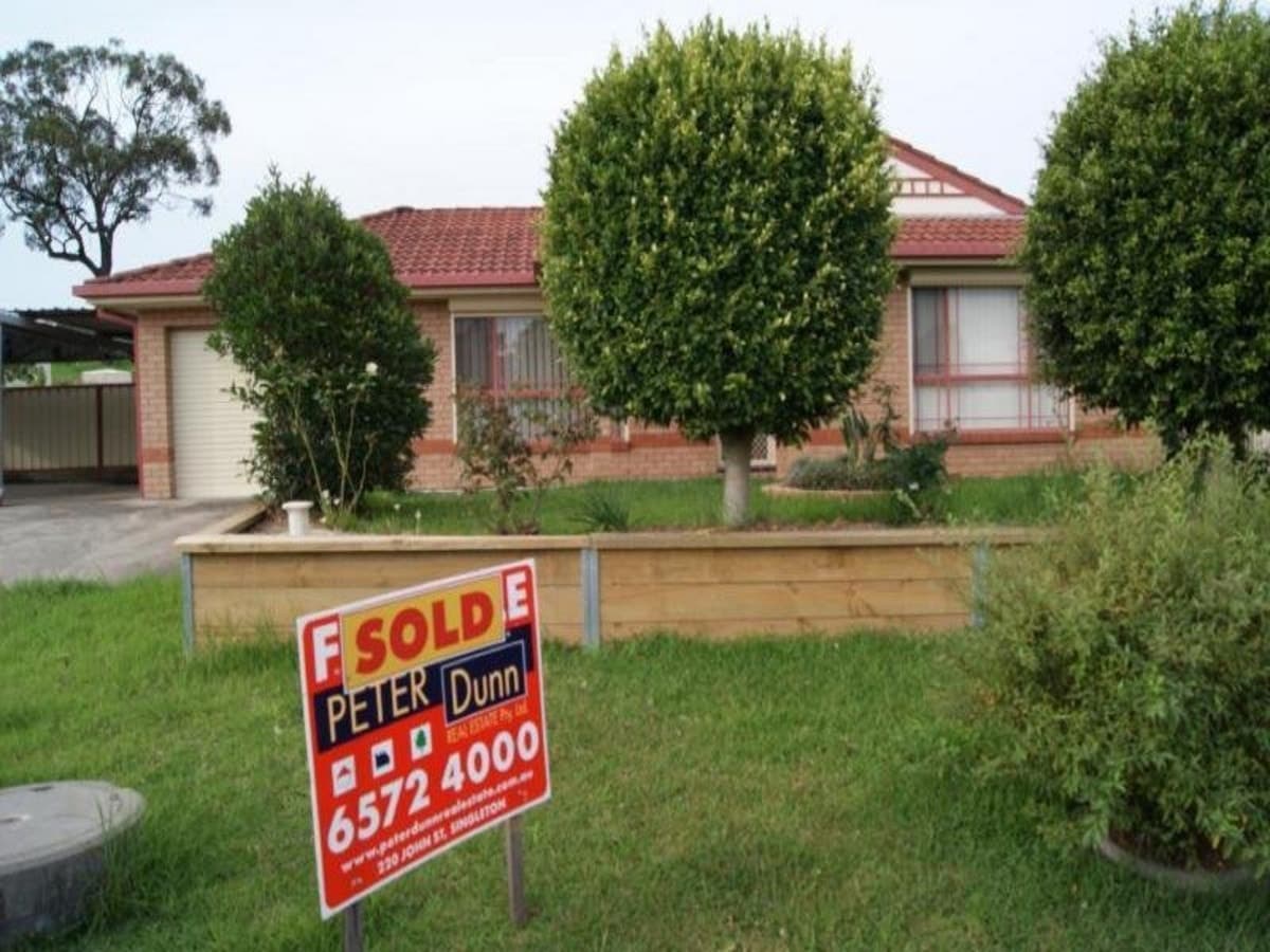 96 Lachlan Avenue, SINGLETON NSW 2330, Singleton - Image 1