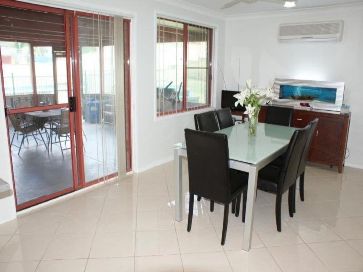 96 Lachlan Avenue, SINGLETON NSW 2330, Singleton - Thumbnail 2