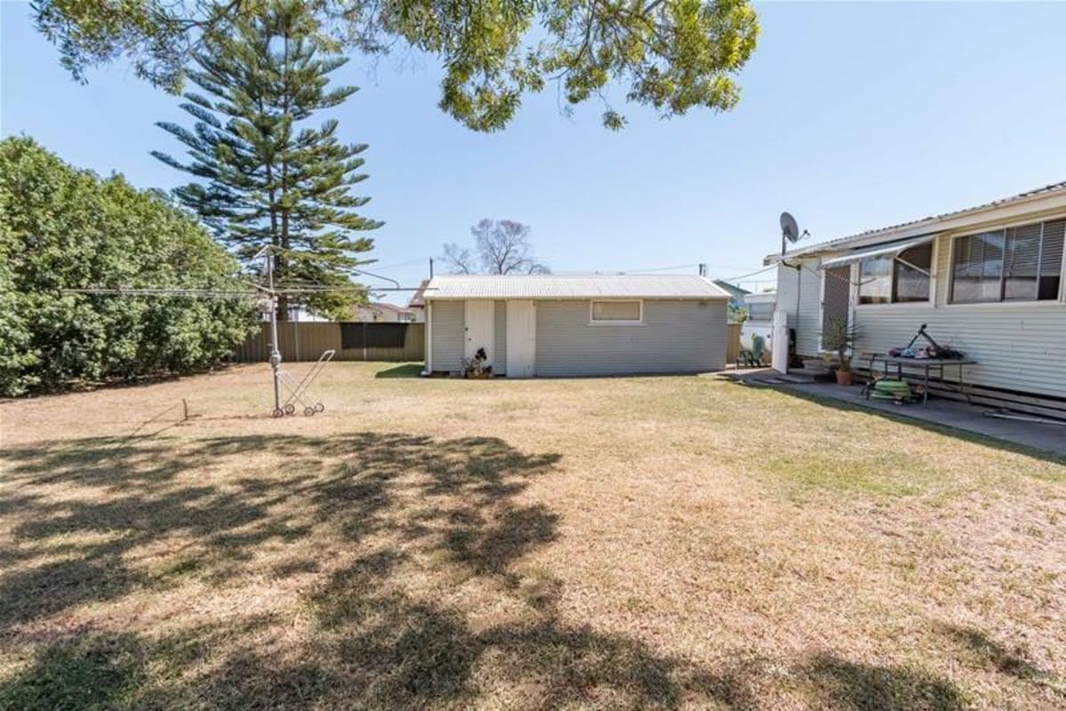 23 Barton Avenue, SINGLETON NSW 2330, Singleton - Thumbnail 5