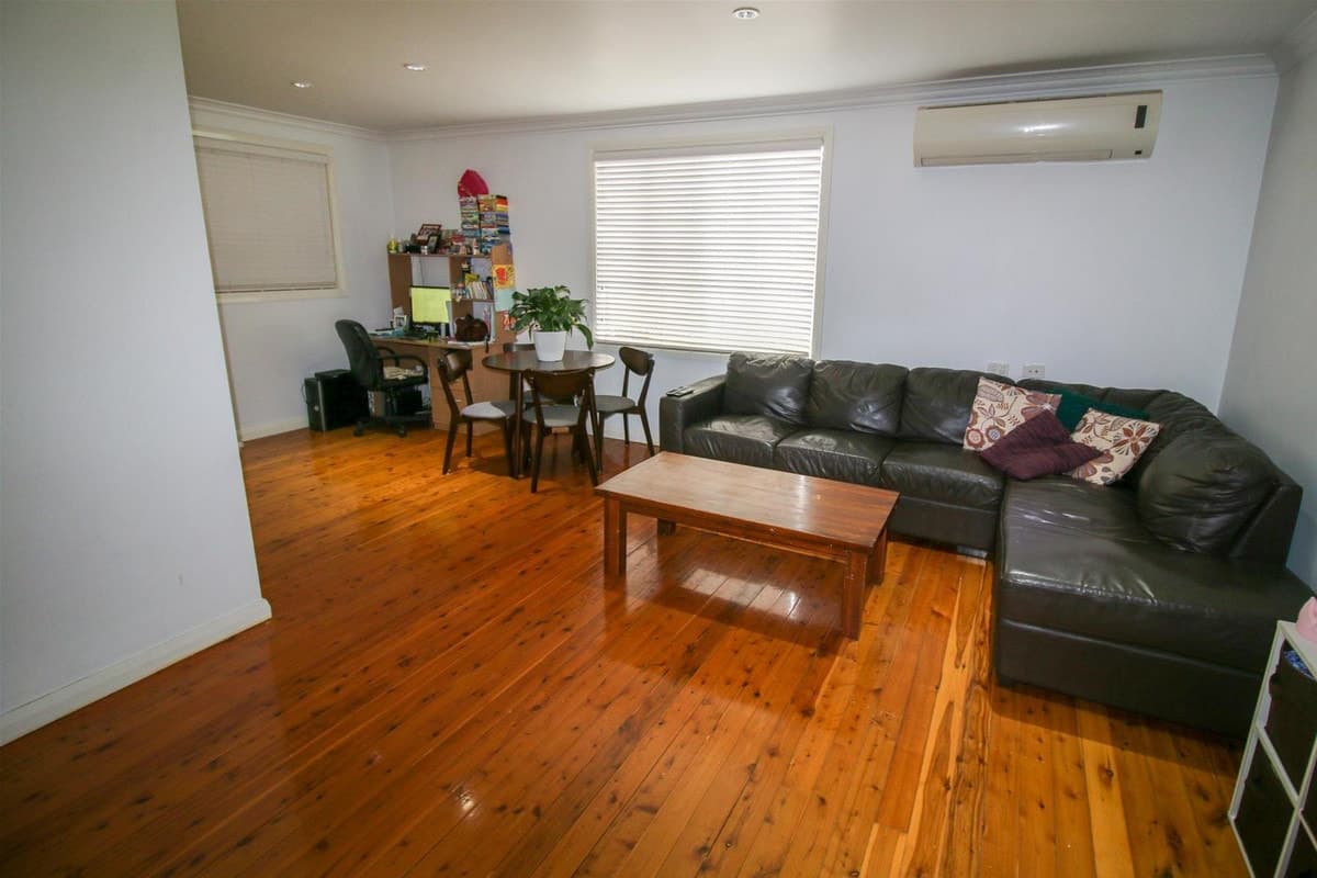 19 James Cook Avenue, SINGLETON NSW 2330, Singleton - Thumbnail 3