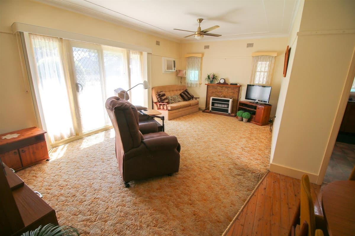 11 Collett Avenue, SINGLETON NSW 2330, Singleton - Thumbnail 3