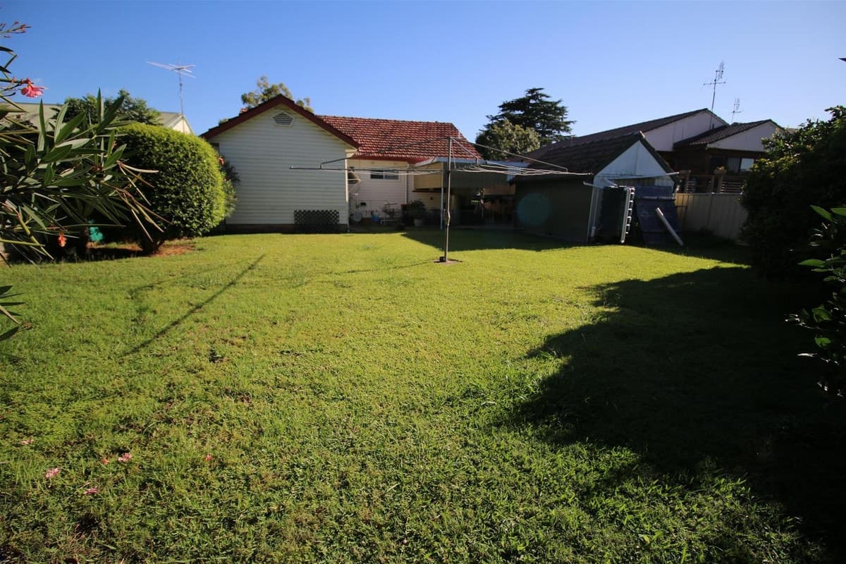 11 Collett Avenue, SINGLETON NSW 2330, Singleton - Thumbnail 4