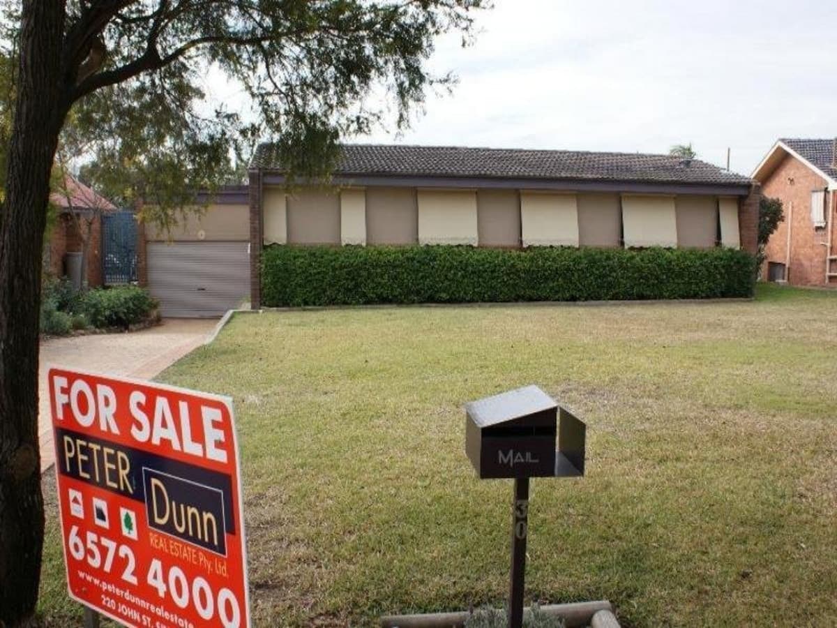 30 Falkiner Crescent, SINGLETON NSW 2330, Singleton - Image 1