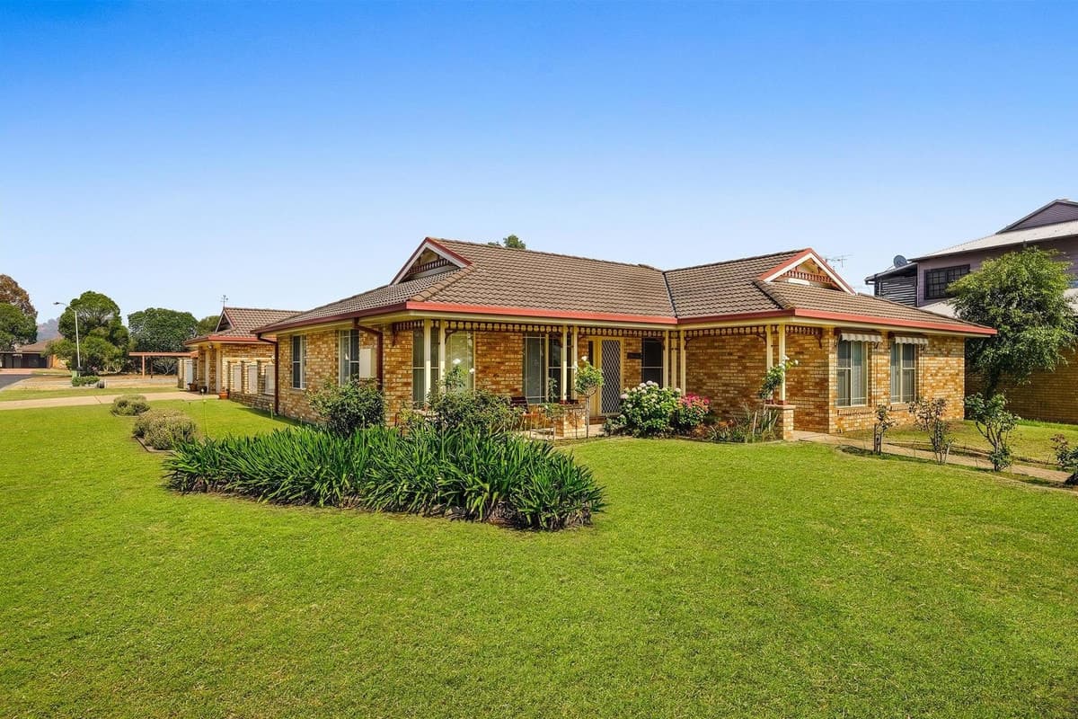 40 Simpson Terrace, SINGLETON NSW 2330, Singleton - Image 1