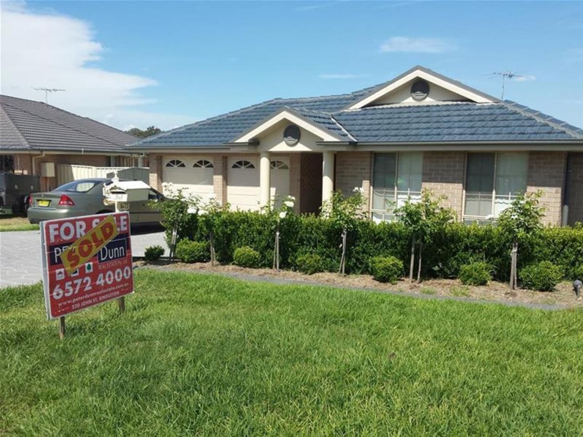 144 Casey Drive, SINGLETON NSW 2330, Singleton - Image 1