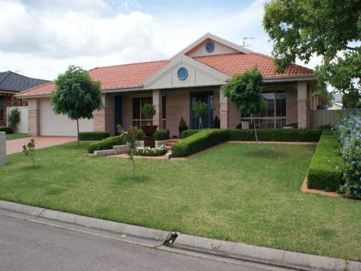 2 Marney Close, SINGLETON NSW 2330, Singleton - Thumbnail 3