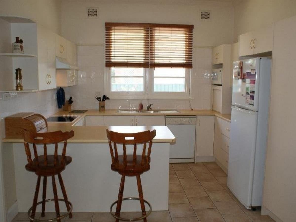 87 Castlereagh Street, SINGLETON NSW 2330, Singleton - Thumbnail 2