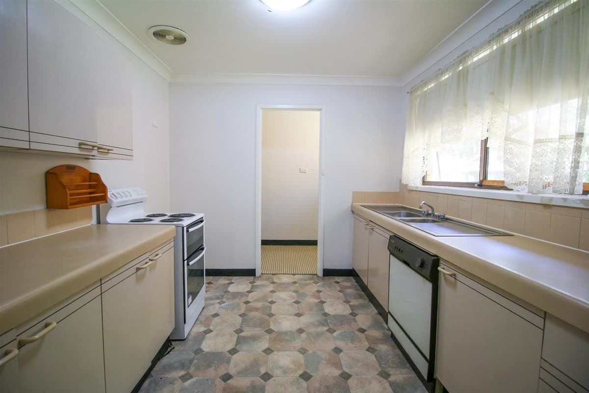8 / 11 Boonal Street, Singleton NSW 2330, Singleton - Thumbnail 2