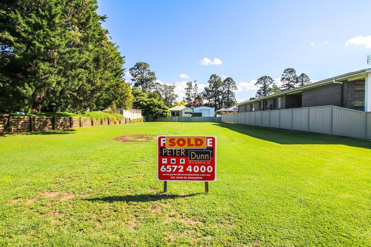 13 West Cranston Avenue, Singleton NSW 2330, Singleton - Image 1