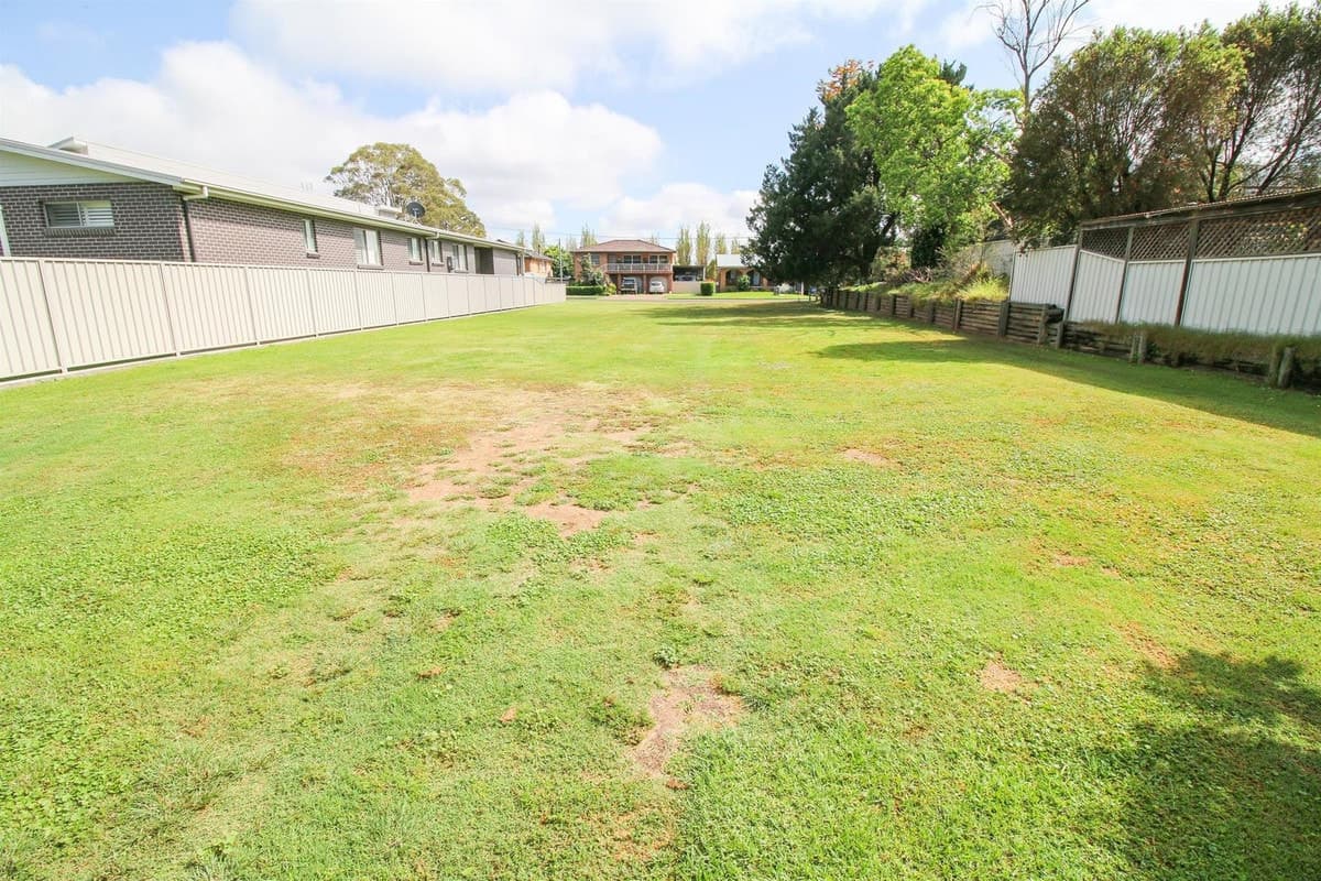 13 West Cranston Avenue, Singleton NSW 2330, Singleton - Thumbnail 3