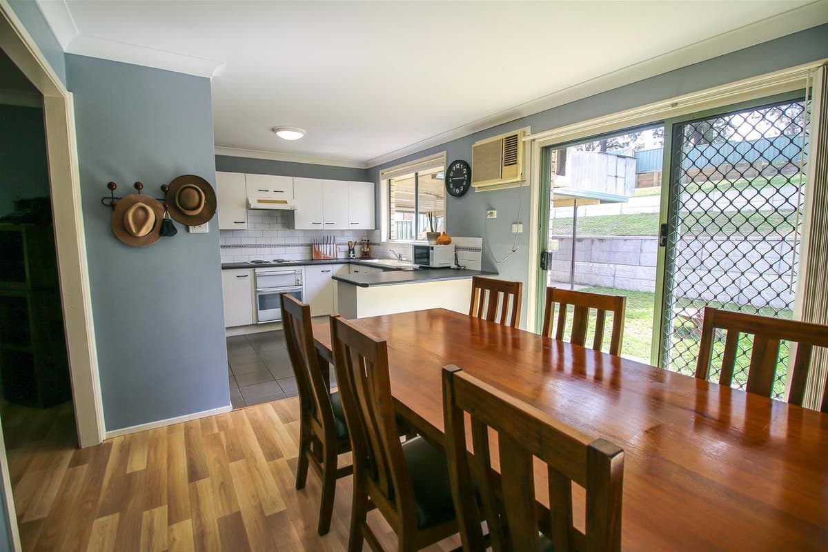 25 Robinson Way, Singleton NSW 2330, Singleton - Thumbnail 3