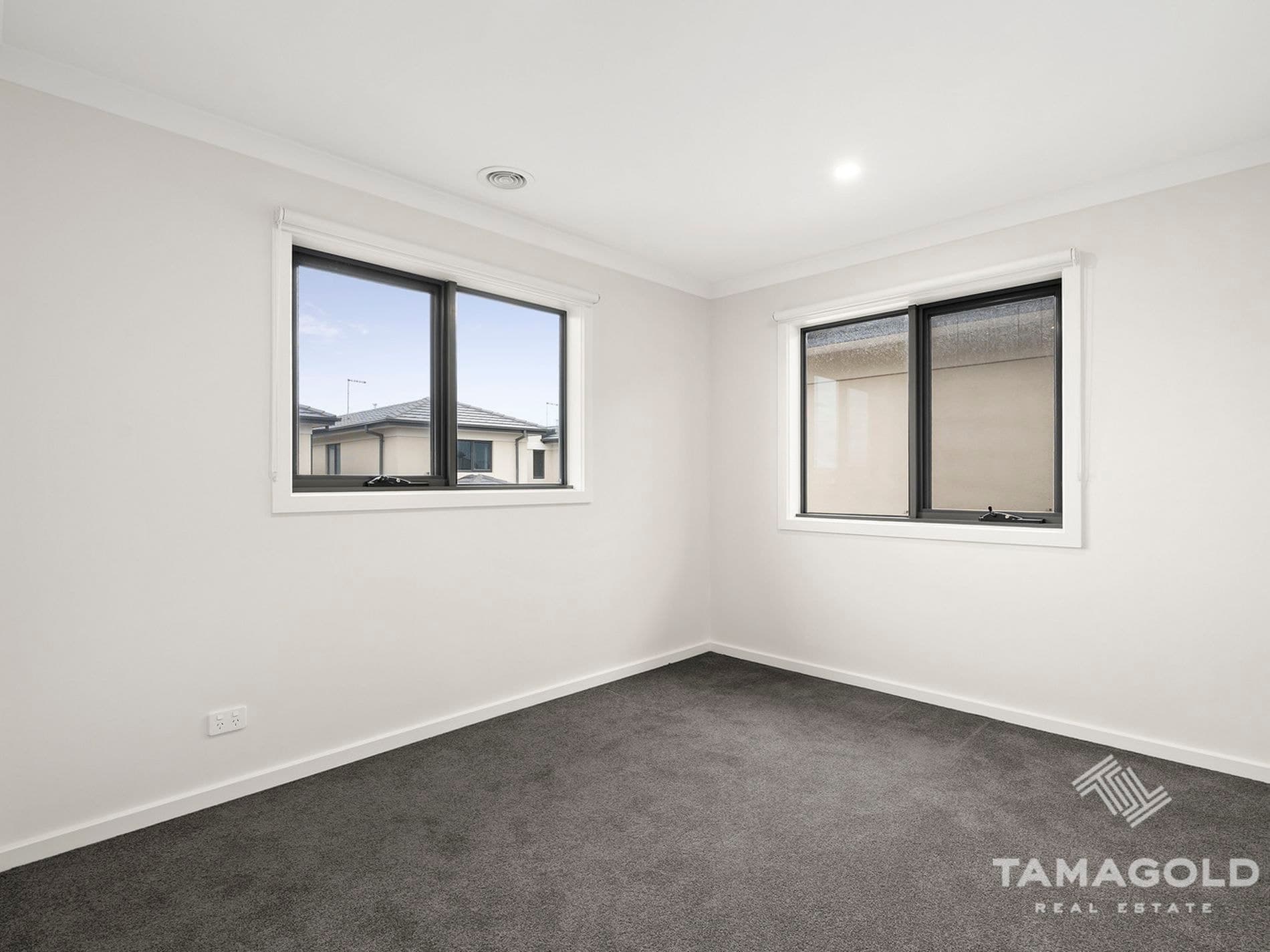 NARRE WARREN, Narre Warren - Thumbnail 5